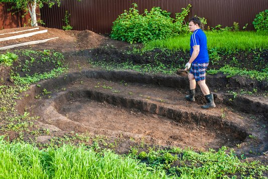 garten-vor-haus-teich-gartenteich-wasser-08